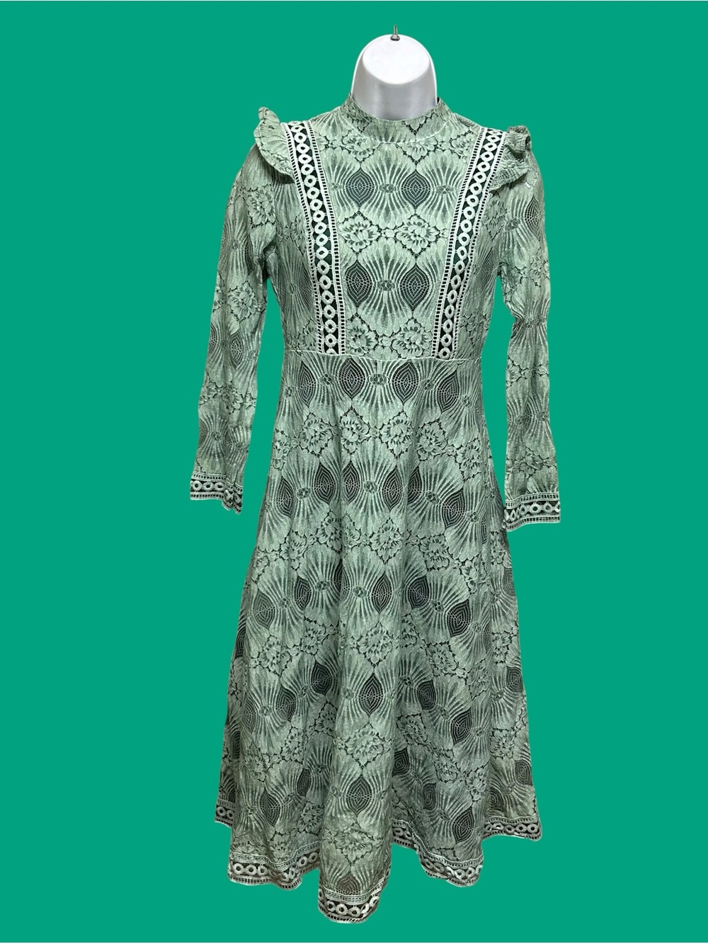 Sou Li Mei Lacy Lined Zipper Back Dress Size M (Runs Small)